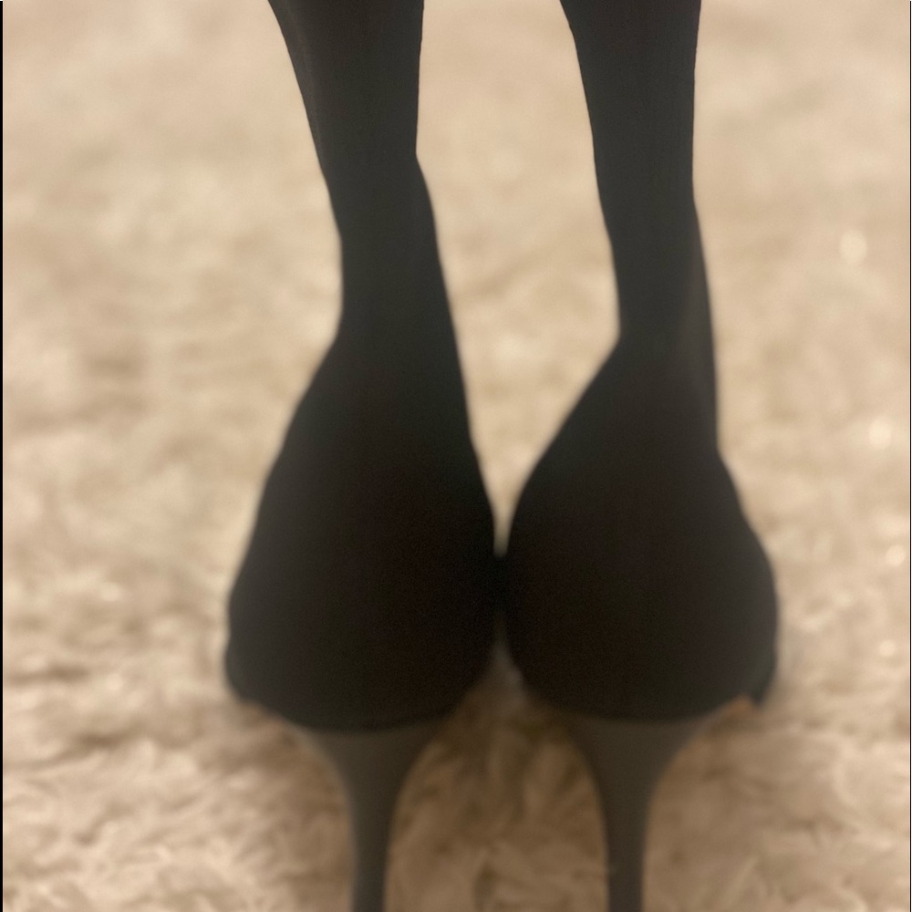 Express Boots - Picture 4 of 5